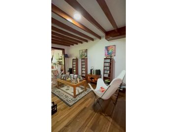 Casa en venta en Envigado transversal intermedia, mall la Sebastiana