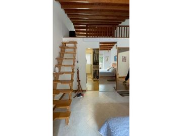 Casa en venta en Envigado transversal intermedia, mall la Sebastiana