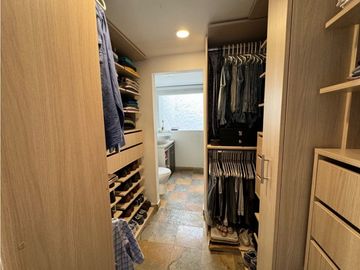 Casa en venta en Envigado transversal intermedia, mall la Sebastiana