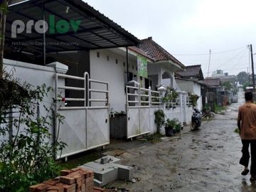 dijual Rumah luas murah Bukit Plamboyan Indah Cibiru Wetan