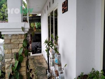 dijual Rumah luas murah Bukit Plamboyan Indah Cibiru Wetan