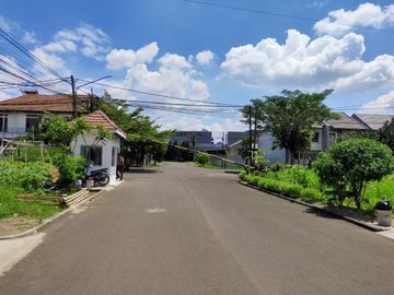 rumah baru 2 lantai minimalis modern mekar wangi Bandung