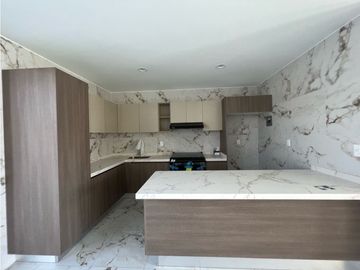 Venta de casa  hermosa nueva Fracc. Explanada sur, Pachuca