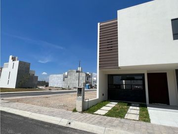 Venta de casa  hermosa nueva Fracc. Explanada sur, Pachuca