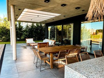 Casa en venta en El Yacht, Nordelta