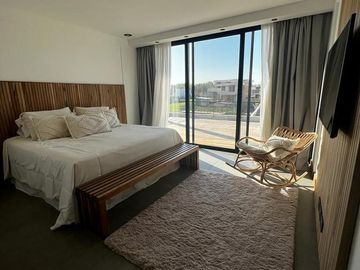 Casa en venta en El Yacht, Nordelta