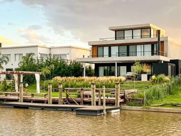 Casa en venta en El Yacht, Nordelta