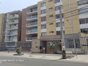 SE VENDE DEPARTAMENTO EN ATE