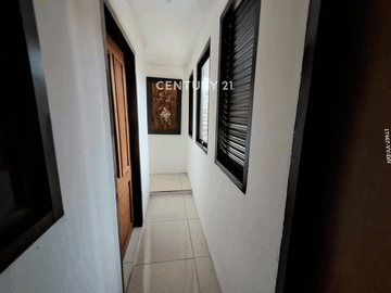 Dijual Rumah Terawat Strategis Pondok Indah Jakarta Selatan