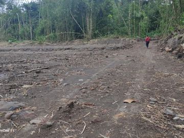 Tanah Kavling Kawasan Wisata Kaliurang Bisa Cash Keras