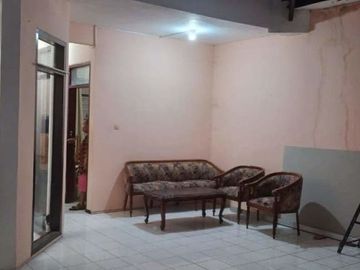 Rumah Sewa 2 Lantai Terawat Apik Siap Huni di Sarijadi Kodya Bandung