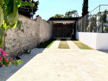 Renta Casa Nueva con jardín en Condominio en Acapatzingo, Cuernavaca, Morelos