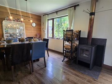 Casa en venta de 4 dorm. en Puerto Varas