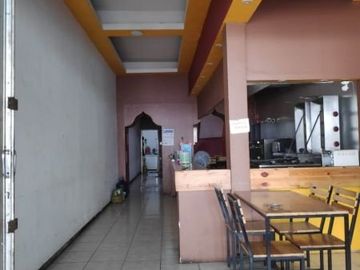 Ruko di Belakang UIN Malang Passs, Poros 0 Jalan Raya, di Pusat Mahasiswa & Dosen di Pusat Kota Malang, Kec. Lowokwaru