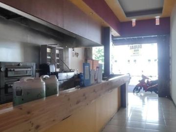 Ruko di Belakang UIN Malang Passs, Poros 0 Jalan Raya, di Pusat Mahasiswa & Dosen di Pusat Kota Malang, Kec. Lowokwaru