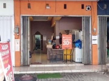 Ruko di Belakang UIN Malang Passs, Poros 0 Jalan Raya, di Pusat Mahasiswa & Dosen di Pusat Kota Malang, Kec. Lowokwaru