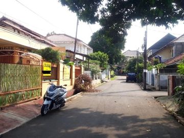Dijual rumah dalam komplek dijatipadang jak sel Shm 5,3 milyar