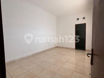 Dijual Rumah di Melati Mas Residence Hadap Selatan