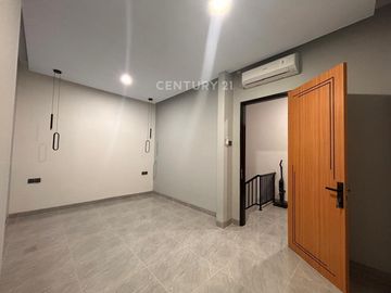Dijual Rumah Minimalis Modern Di Harapan Indah 2 Bekasi