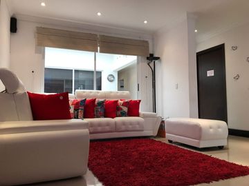 casa en venta en pampalinda. Cod V3237