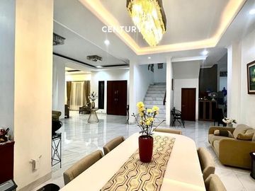 Rumah Besar Fully Furnished 2 Lantai Di Jaksel Of 13954