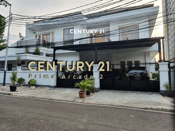 Rumah Besar Fully Furnished 2 Lantai Di Jaksel Of 13954