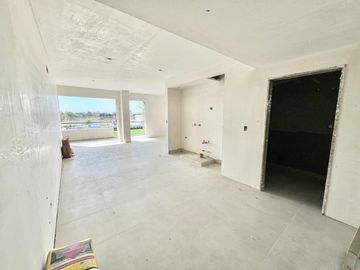 Monoambiente en 4to Piso! Villa Urquiza