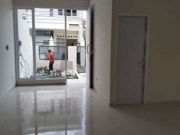SDPS RUMAH BARU GRESS MINIMALIS 2 LANTAI *MH