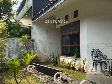 Dijual Rumah Strategis Harga Menarik Di Rempoa Dekat MRT