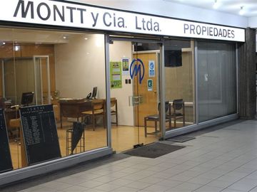 Venta 2 locales comerciales, calle Arlegui, centro, Viña