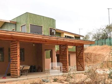 Compra hermosa casa en Quilpué, SIN CORREDOR-id-2753