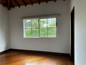 CASA EN VENTA ALTOS DEL POBLADO