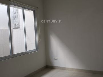 Rumah Premium Sedayu City Kelapa Gading Luas 168m Siap Huni