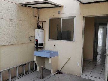 CASA DE 2 PLANTAS Y LOCALES, RINCONADA SAN FELIPE, COACALCO, ESTADO DE MEXICO