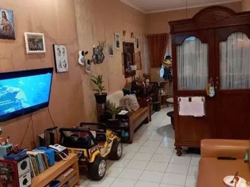 Rumah bumi adipura gedebage dekat summarecon , ciwastra bandung