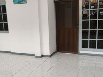 Rumah disewakan Tanjung sari baru