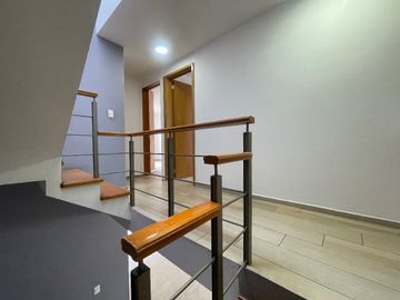 Casa en Condominio en Parques de La Hacienda