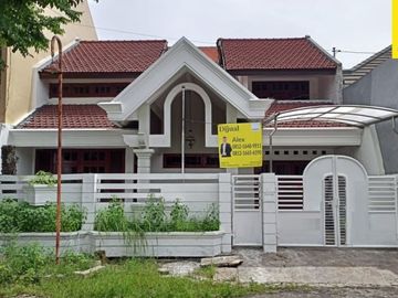 Disewakan Rumah 2 lantai di Penjaringan Asri, Surabaya