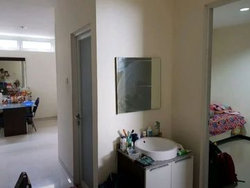 Rumah Minimalis 2 Lantai Furnished Sukolilo Dian Regency