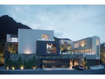 CASA EN VENTA EN CUMBRES 4o SECTOR, LLAVE EN MANO MONTERREY