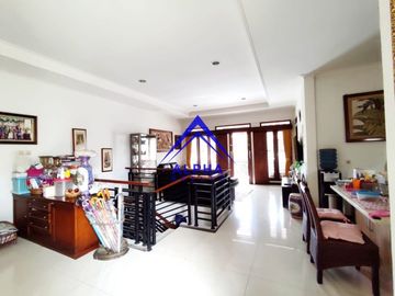 Dijual Rumah Di Cicadas Bandung