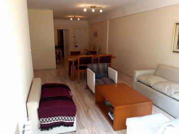 EXCELENTE - Piso en Venta en Almagro 4 ambientes + dependencia, 3 baños, 106 m2 + balcón, doble entrada - Medrano 500