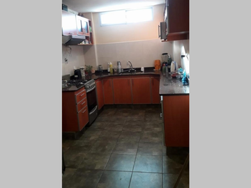 EXCELENTE - Piso en Venta en Almagro 4 ambientes + dependencia, 3 baños, 106 m2 + balcón, doble entrada - Medrano 500
