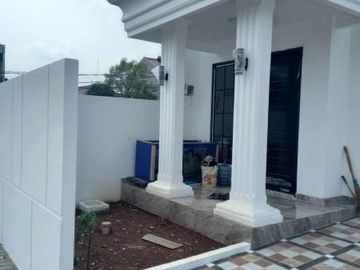 Rumah Larangan Dekat Tomang Plaza Lokasi Strategis