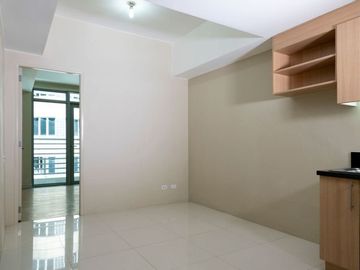 FOR SALE 1 BEDROOM CONDO UNIT IN MAKATI near RUSTANS AND GLORIETTA