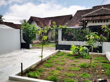 Rumah Cantik Minimalis NEW, Bonus Full Furniture dkt Pasar.