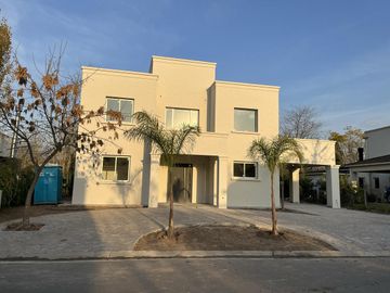 Casa - Fincas de Hudson