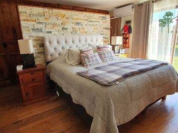 Casa en venta de 5 dorm. en Talagante