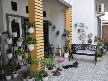 DIJUAL CEPAT RUMAH 2 LANTAI LOKASI ARIFN AHMAD DEKAT SPBU