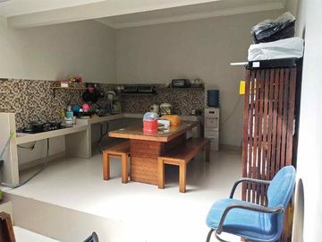 Rumah cukup luas siap huni dekat Polres Sleman